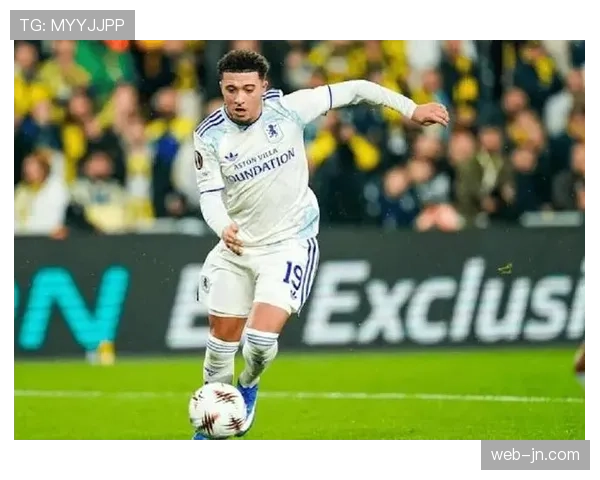 多特蒙德今夏最多需引进8人，目标包括帕瓦尔、桑乔等球员